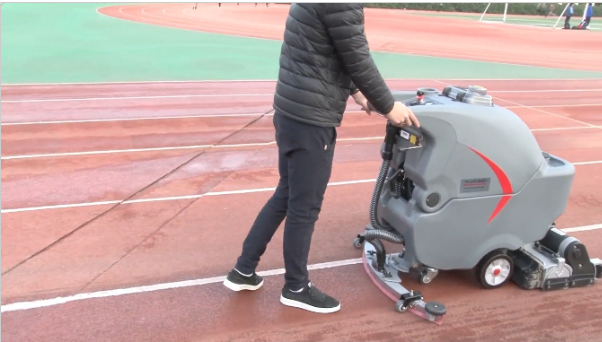 高美洗掃一體機(jī)，助力頑固污垢清理