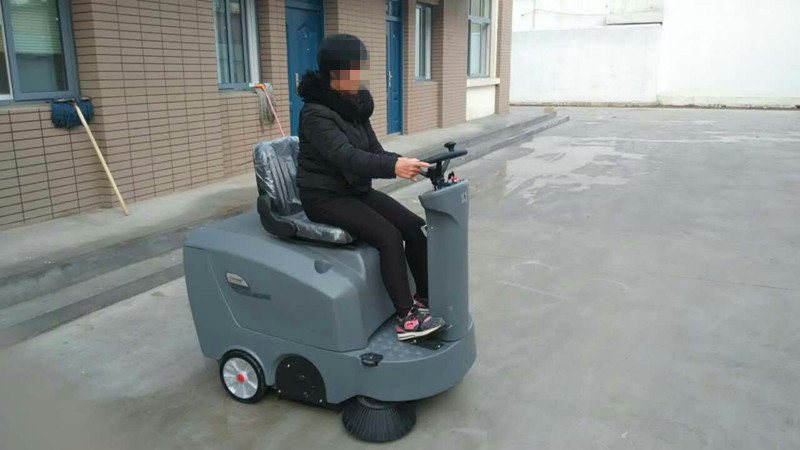 工廠用清掃車，掃地效果怎么樣?