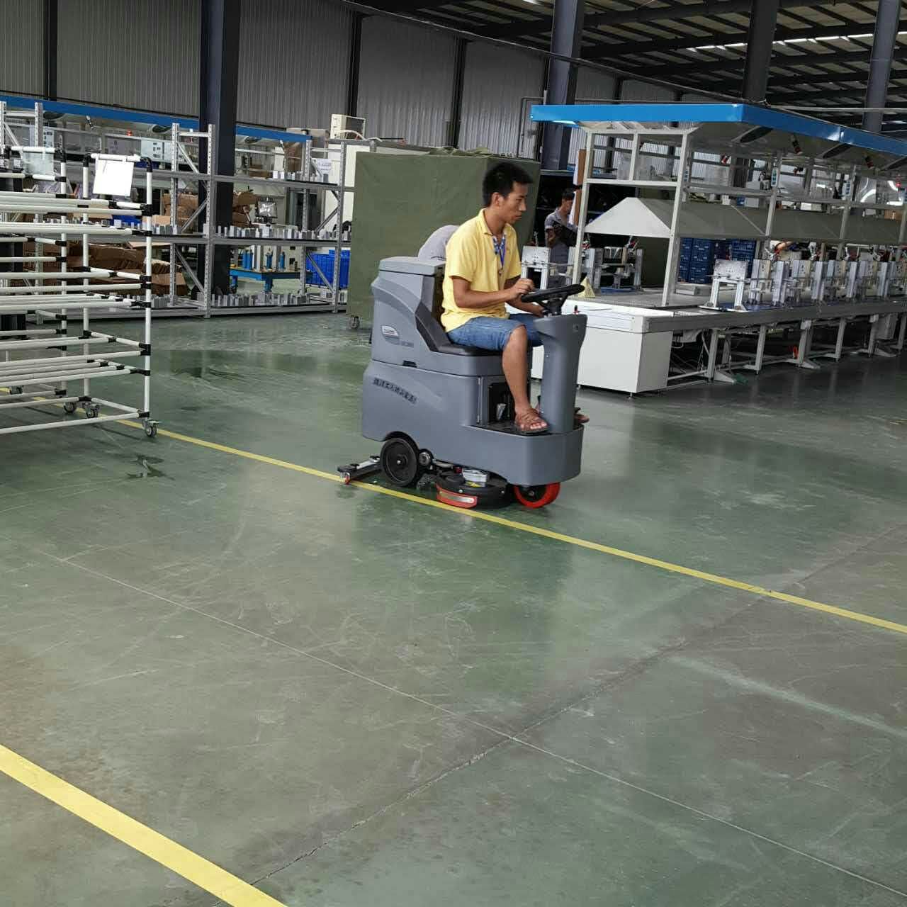 洗地車品牌選擇關(guān)鍵看性價比